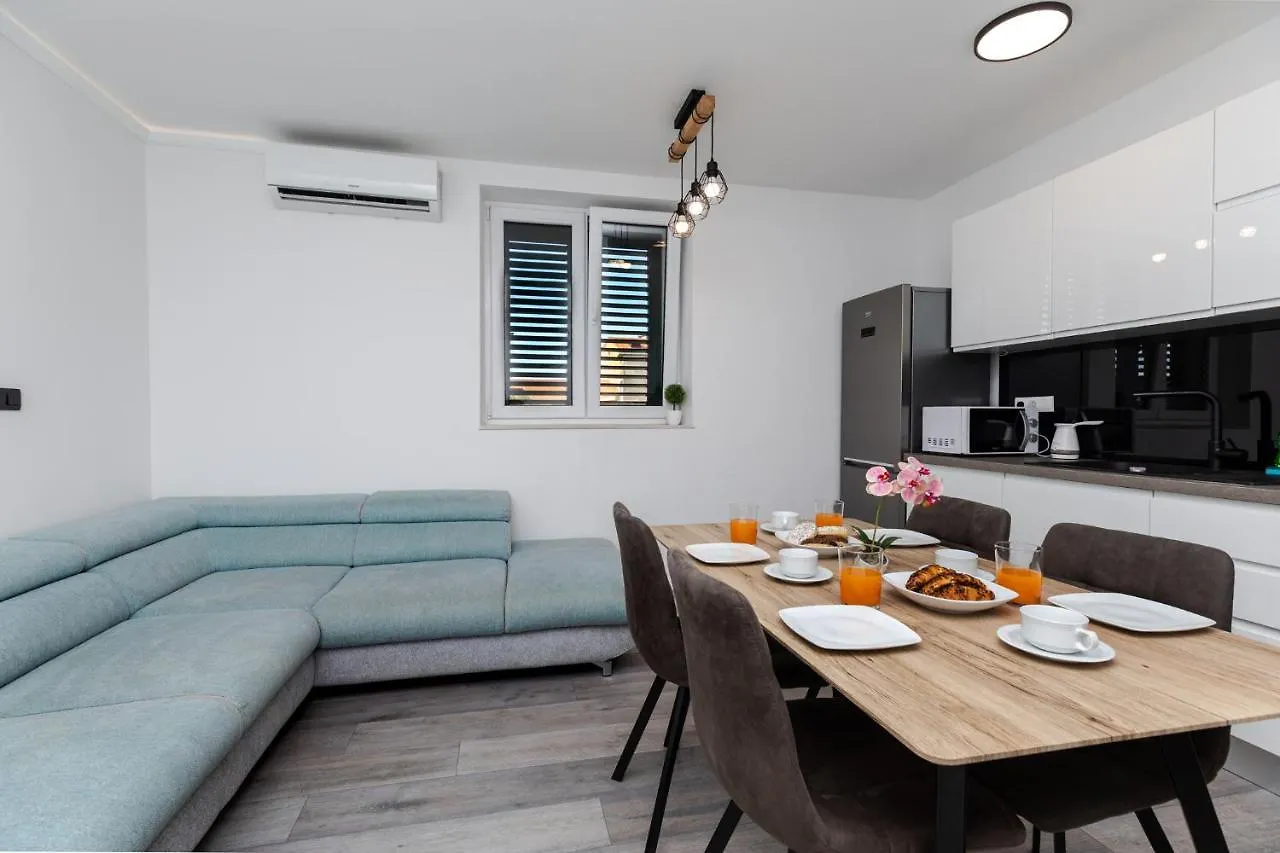 Apartment Viko Split